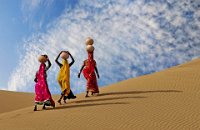 540 - TRIO IN DESERT - SAHA ACHINTA KUMAR - india